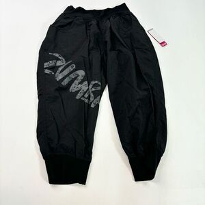Zumba Pants Womens Medium Solid Black Feelin' It Cargo Capris NWT Activewear